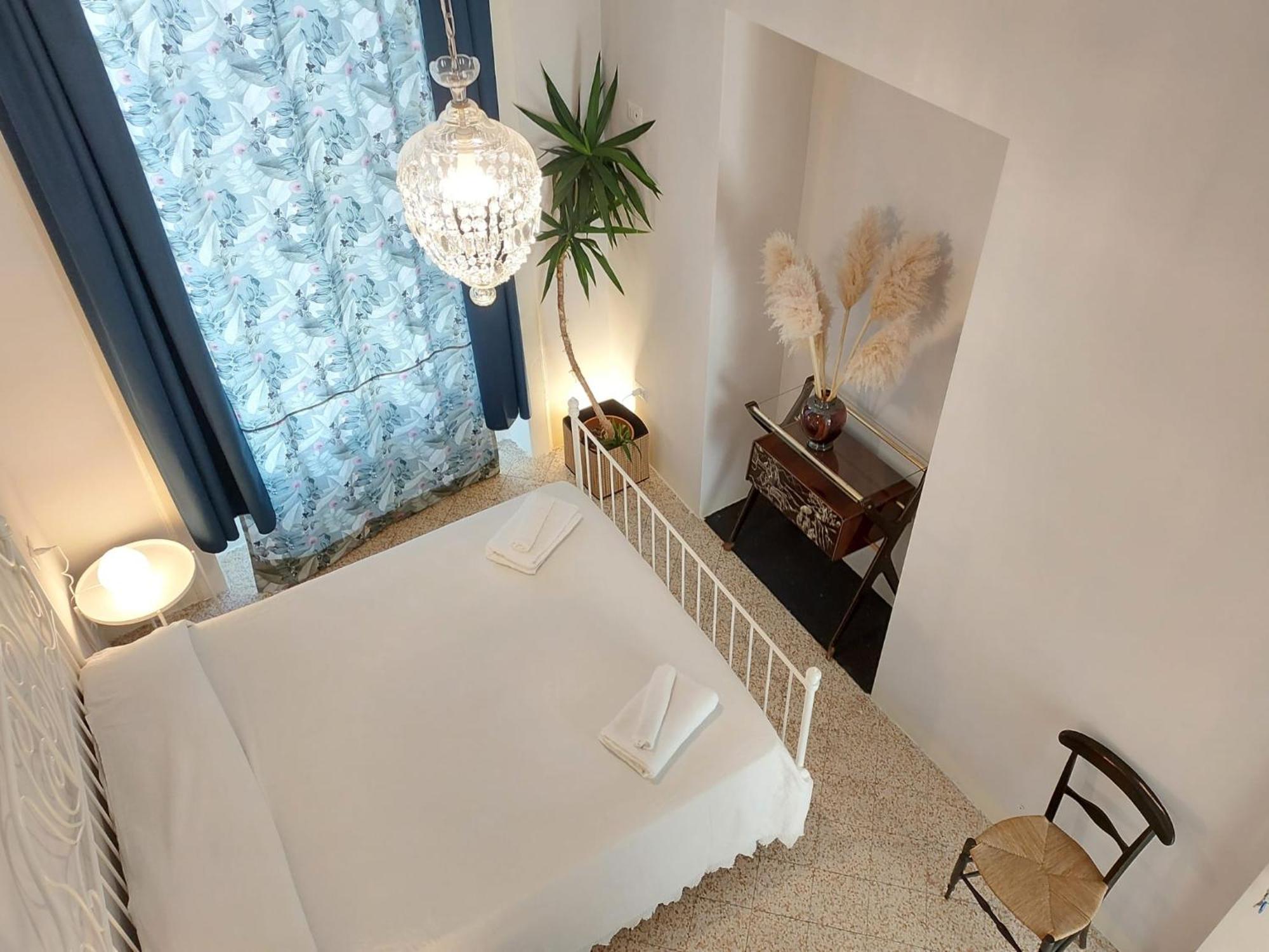 B&B Palazzo Carafa Di Montorio Наполи Екстериор снимка